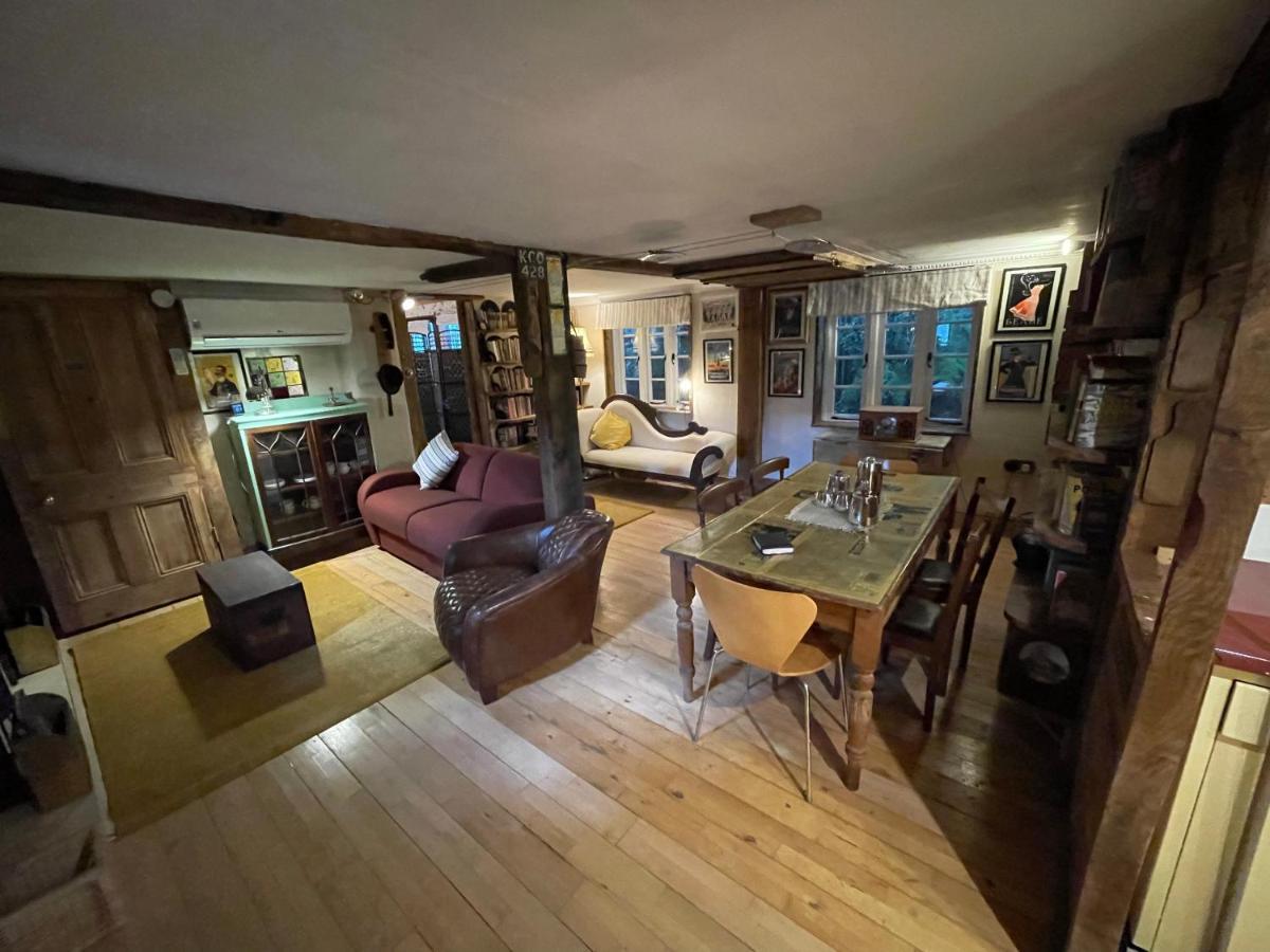 Remarkable Boultons Barn With Hot Tub ニュートン・アボット エクステリア 写真