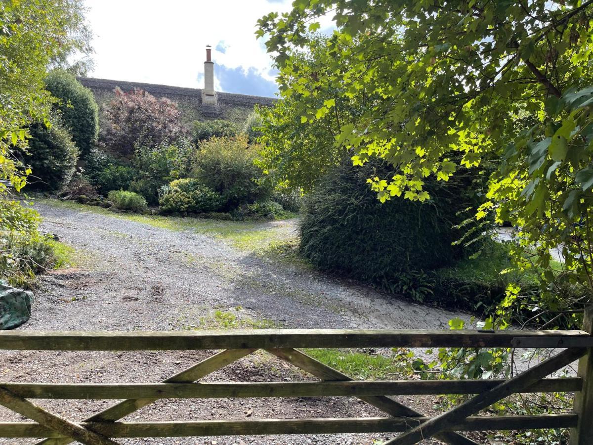Remarkable Boultons Barn With Hot Tub ニュートン・アボット エクステリア 写真